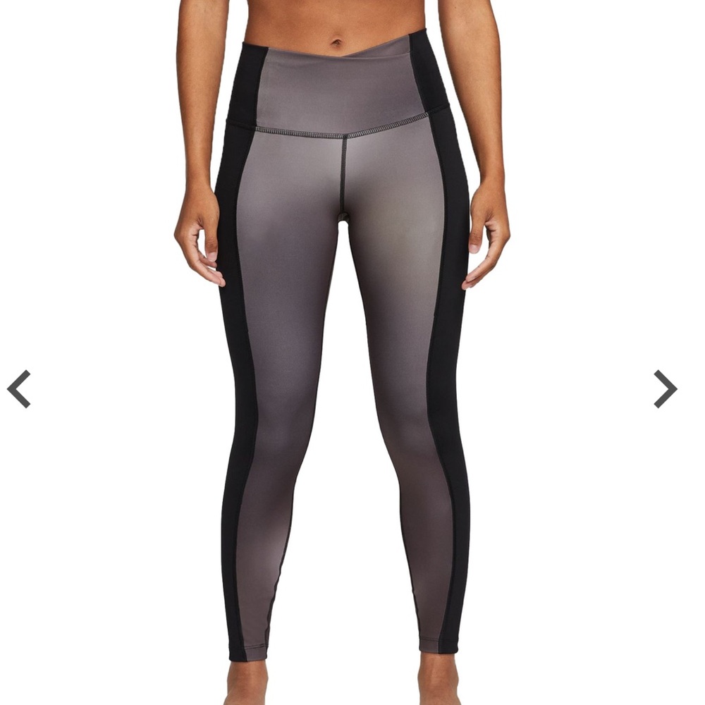 Nike Women's XS Dri-FIT High-Waisted 7/8 All-Over-Print Leggings DQ6427-045